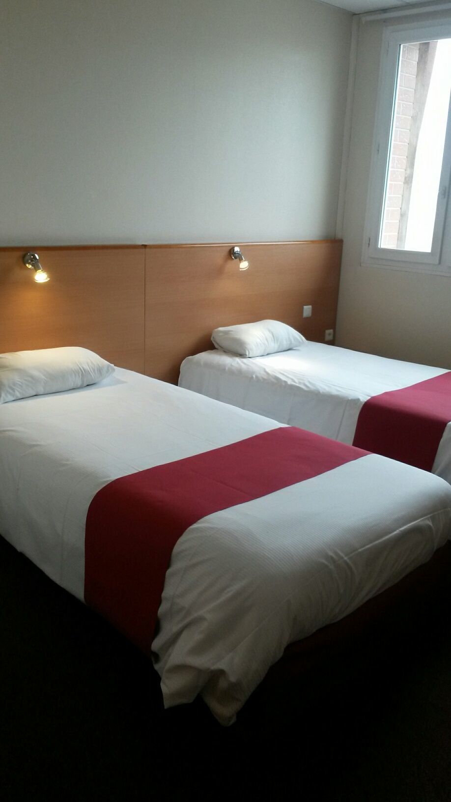Hotel Le Saint Aubin Gournay-en-Bray Exterior foto